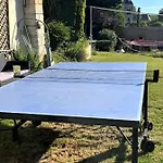 Relais De Poste Des Templiers 4* Jouaignes
