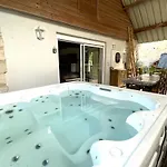 Relais De Poste Des Templiers Guest house