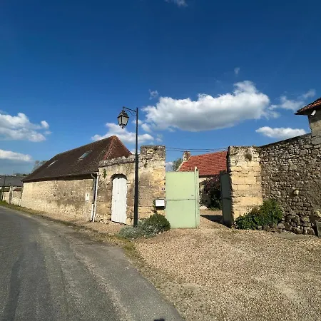 Relais De Poste Des Templiers Gæstehus 4*