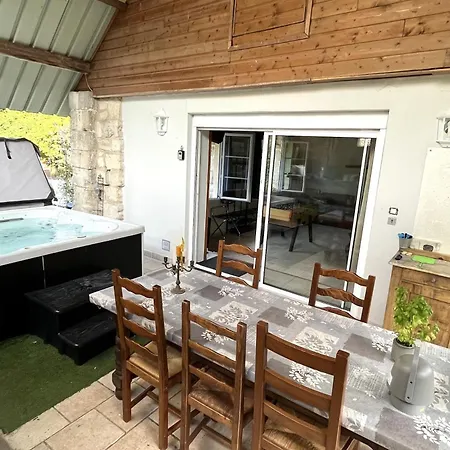 Relais De Poste Des Templiers 4*