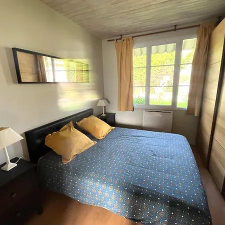 Konukevi Relais De Poste Des Templiers Jouaignes