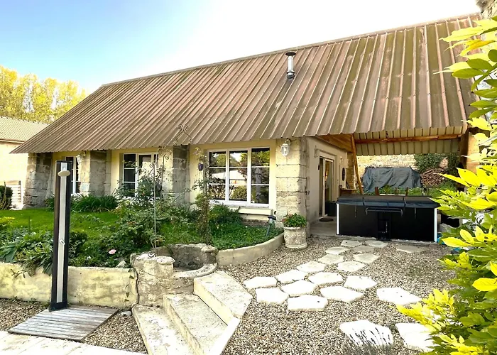 Relais De Poste Des Templiers Jouaignes